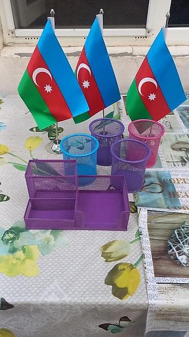 stolustu nabor: Məhsul: Masaüstü ofis aksessuarları dəsti

hamisi birlikde — 1