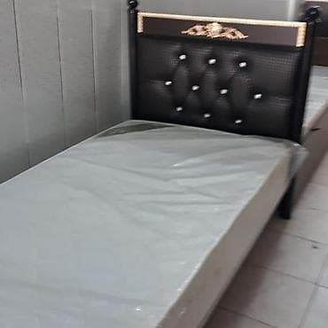 Кровати: Matrasla-200
Matrassız-140
Hər bir rəngi var 0 — 6