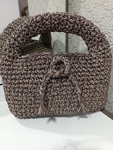 Əl işi toxunma çanta - Material: qalın, möhkəm ipdən əl ilə toxunmuş