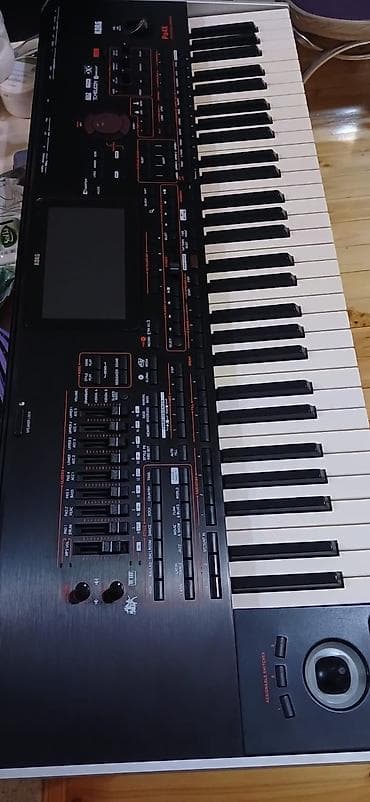 Sintezator, Korg, Yeni — 2