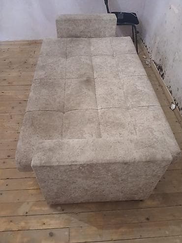 Di̇van-kravat, Açılan, Bazasız, Parça — 2