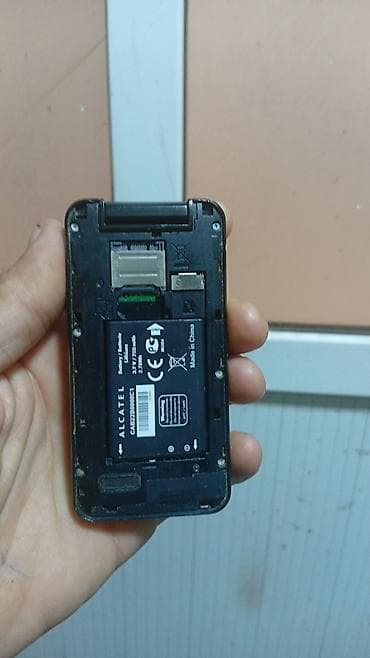 Alcatel 1B, rəng - Qəhvəyi, Düyməli
