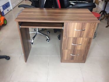 Kompüter masası, Yeni