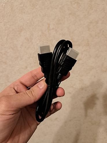 ps2 hdmi: Təzə, istifadə olunmamış 1 metr HDMI-HDMI kabellər satılır. Televizor — 1