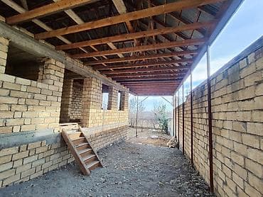 gence bağ evleri: Şəki şəhərində çay qırağında həyət evi satılır! Ev 5 otaqdan ibarətdir — 2