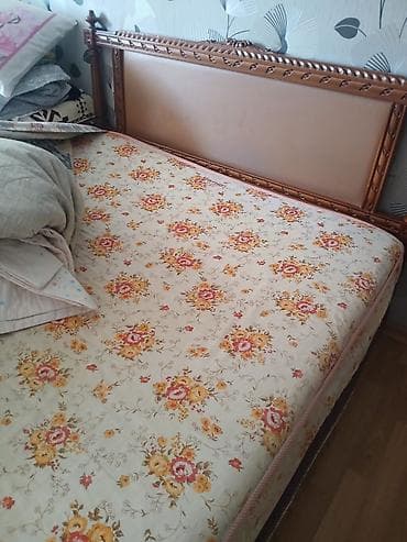 matras islenmis: İşlənmiş, İkinəfərlik çarpayı, Bazasız, Matras ilə, Siyirməsiz — 1