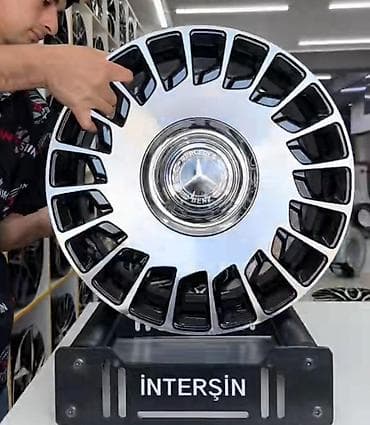 Məhsul: Mercedes-Benz üçün yüngül lehimli disklər (2 fərqli at lalafo.az Məhsul: Mercedes-Benz üçün yüngül lehimli disklər (2 fərqli