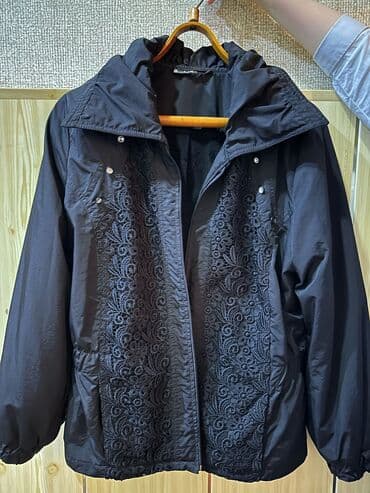 4xl nece razmerdi: Super veziyyetdedir.Orta yas insanlara uygundu olcusu L Xl 2xlede — 1