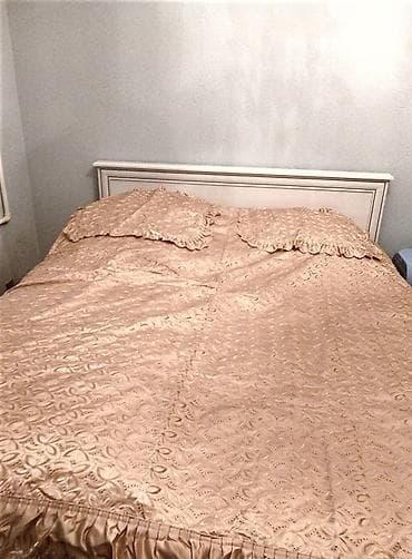 Yataq üçün Yeni rəng - Qızılı Yataq örtüyü, Ünvandan götürmə