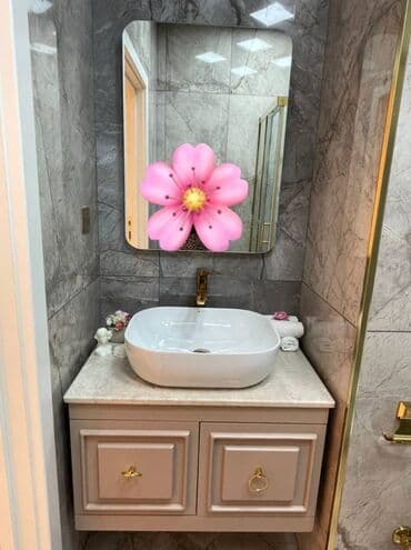 7 ci mikrorayon yeni tikili: Ag şəhərdə 7 mertebeli binanın 3-cü mərtəbəsində yerləşən ümumi — 2