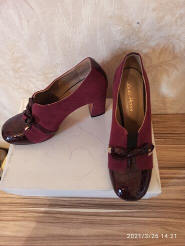 dəri qadın botilyonu: AYAQQABI 1 defe geyilib Toya Yenidir 220m.alınıb babalı brend firmadır — 7