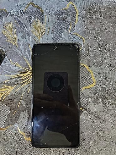 Redmi 13C, 128 GB, rəng - Qara, Qırıq