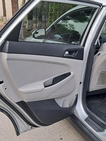 teker satişi: Hyundai Tucson: 2 l | 2016 il Ofrouder/SUV — 9