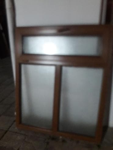 Строительные леса: PVC pəncərə bloku – qəhvəyi rəngdə, mat/şüşə (şüşə səthi — 2