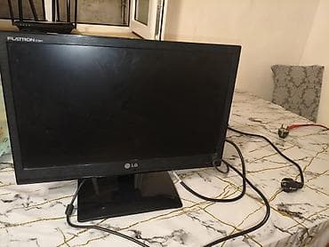Masaüstü oyun/iş kompüteri – tam set Komponentlər: - Prosessor: Intel — 2