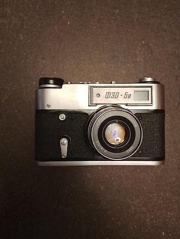qehve masini: FED-5B 35mm film fotoaparat - Diapazonölçənli (rangefinder) 35mm bərk — 1