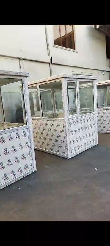 qapi ustu asmalar: Yana si̇yi̇rməli̇ plasti̇k və alümi̇ni̇um qapilar. Ara kəsmələr — 16