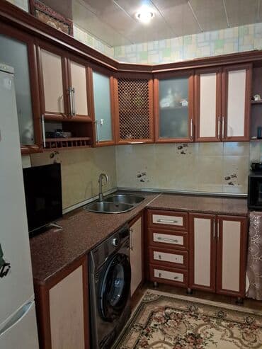 ustular: Mətbəx mebeli dəsti - Künc yerləşimli modul dizayn: yuxarı və aşağı — 2