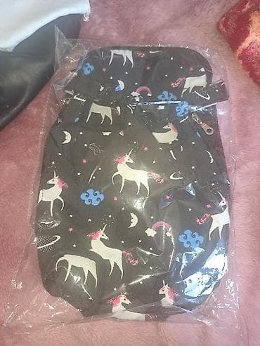 Pisikler ucun kenquri dasima qabi tezedi temuda sifaris etdim menim