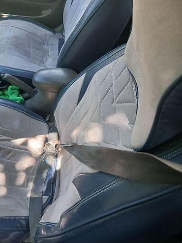 hyundai tukson: Hyundai Accent sedan - Korpus: qara rəng, 4 qapı - Salon: tünd rəngli — 6