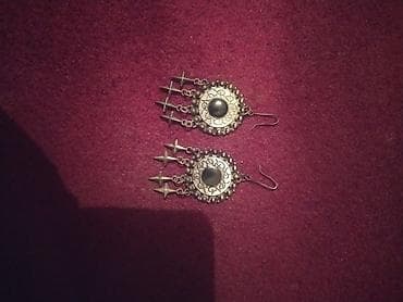 Sırğa, Ünvandan götürmə