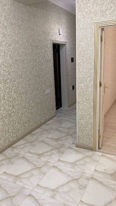 tam temirli menziller: Nərimanov metrosunun yaxinlığında nenemin tendirinə yaxin yerləşən 17 — 4