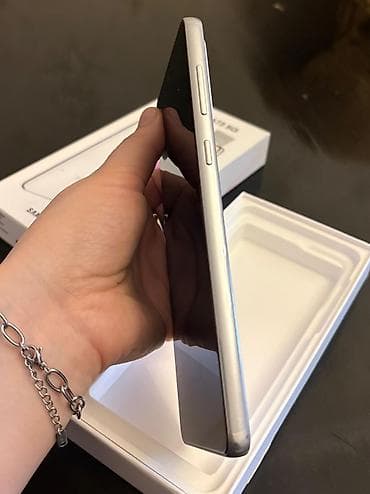 telefon 60 azn: Samsung Galaxy A73 5G, 128 GB, rəng - Ağ, İki sim kartlı — 4