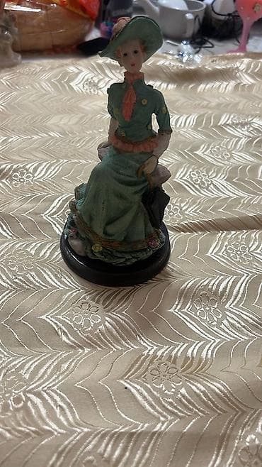 Fiqur, rəng - Yaşıl