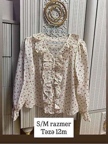 Şəxsi əşyalar: Məhsulların təsviri: - Cins don: M ölçü. Ön hissə düyməlidir, yaxalı — 2