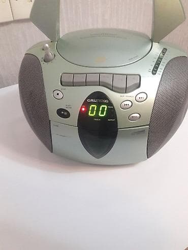 GRUNDIG portativ musiqi mərkəzi - CD pleyer: üst qapaqlı CD pleyer