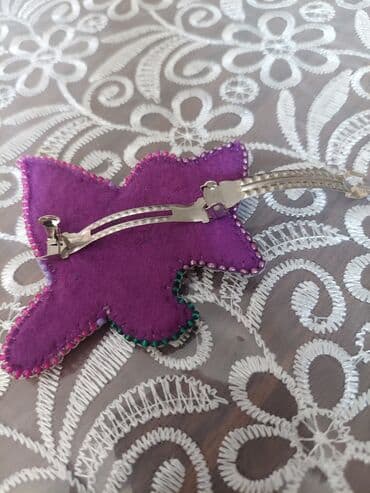 yuxuda yaxa sancağı görmək: Xarı bülbül.saça taxmaq üçün.əl işi.muncukla işleme — 3