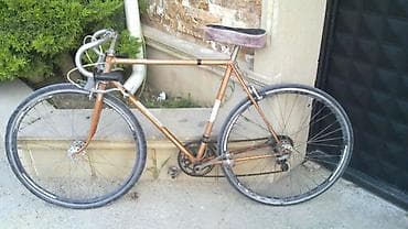velosiped şosse: Yol tipli klassik velosiped – bərk polad çərçivə, dar “drop” sükan və — 1