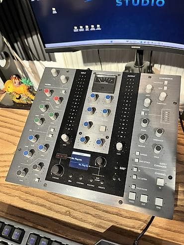 Звуковое оборудование: Solid State Logic UC1 
Son Qiymətidir təzədən qəti seçilmir — 2