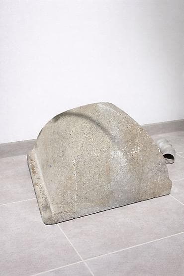 su ceni satisi: Su daşı satılır. Keyfiyyətli və möhkəmdir. Qiyməti münasib. Əlaqə üçün — 1