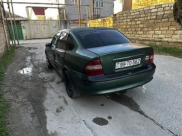 Opel Vectra: 1.6 л | 1996 г. 11111 км Седан — 9