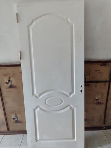 Jalüz qapılar: Ağ rəngli otaq qapısı - Material: MDF/taxta əsaslı, üzəri boyalı - — 2