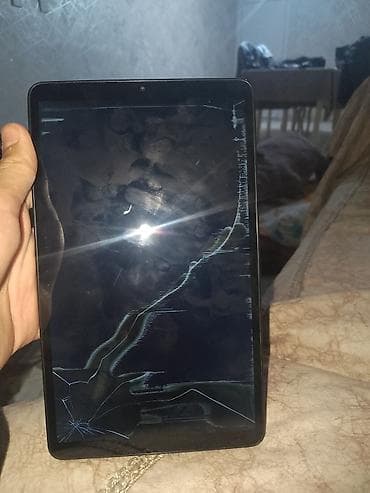 hama supreme 20hd: Lenovo planşet - Marka/model: Lenovo (8–9 düym sinfi, arxa qapaqda — 2