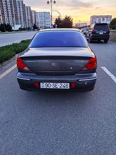 kia rio 2005: Kia Sephia: 1.6 l | 2003 il Sedan — 2