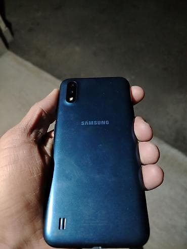 iphone: Samsung Galaxy A01, 16 GB, rəng - Göy, Zəmanət — 7
