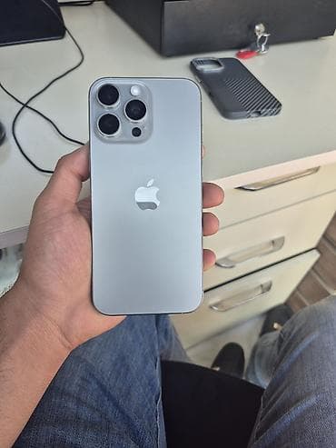 IPhone 16 Pro Max, 256 GB, Desert Titanium, Face ID
