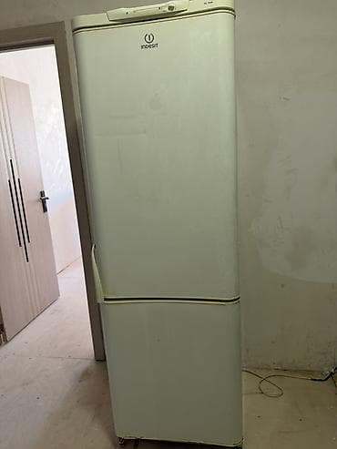 Indesit iki qapılı soyuducu - Brend/model: Indesit (üst kamera – lalafo.az -da Indesit iki qapılı soyuducu - Brend/model: Indesit (üst kamera –