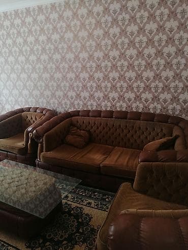 boş ev: Qaracuxur qes Tatli sirniyyatin yani Veteranlar parkinin yani. Esas — 2