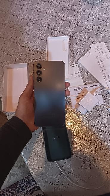 samsung galaxy a3 2016 islenmis: Samsung Galaxy A16, 256 GB, rəng - Qara, İki sim kartlı — 3