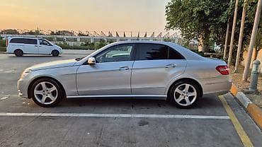 mercedes e240 kompressor: Mercedes-Benz E 220: 2.2 l | 2013 il Sedan — 6