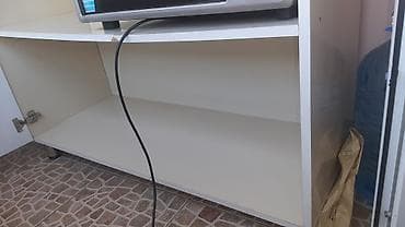 Ev və bağ: Mətbəx dolabı – soba üçün yer və açıq rəfli - Material: laminat/LDSP — 3