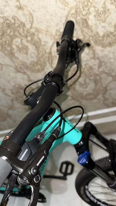 mini velo: Salam bu velosiped 759 azn alinib az surulub saz veziyyetdedir — 2