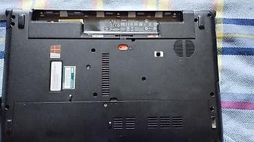 acer blue laptop: Acer noutbuk (şassi və batareya bölməsi göstərilib) - Brend: Acer - — 2