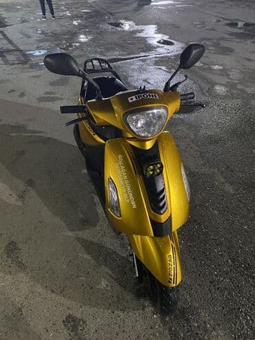 запчасти на сузуки альто: Qızılı rəngli şəhər skuteri - Rəng: metalik qızılı, qara detal və — 4