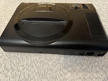 Xbox Series S: SEGA Mega Drive (Model 1) 16‑bit oyun konsolu Original Sega Mega — 2