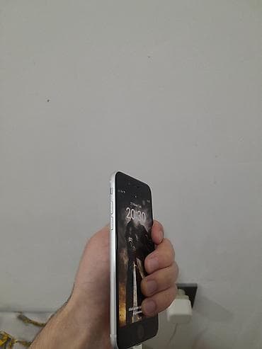 i̇phone 7plus: IPhone SE 2020, 64 GB, Ağ, Barmaq izi — 3